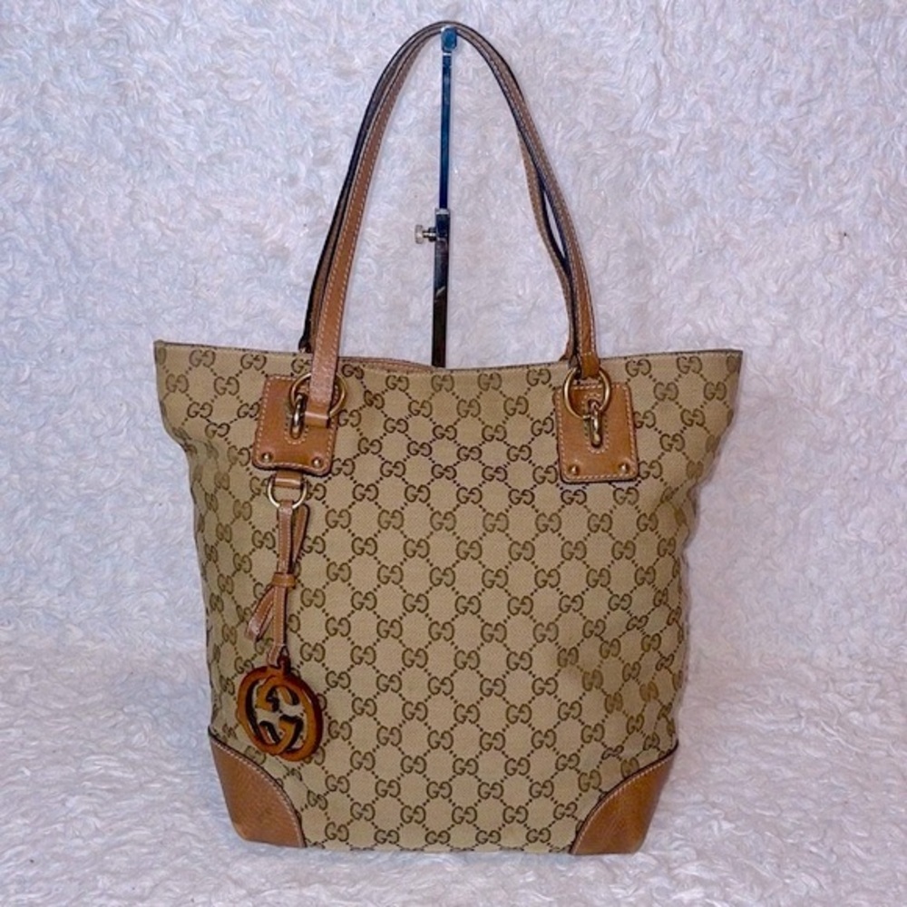 Gucci Guccissima GG Monogram Canvas Interlocking G Charm Tote Shoulder Bag Purse